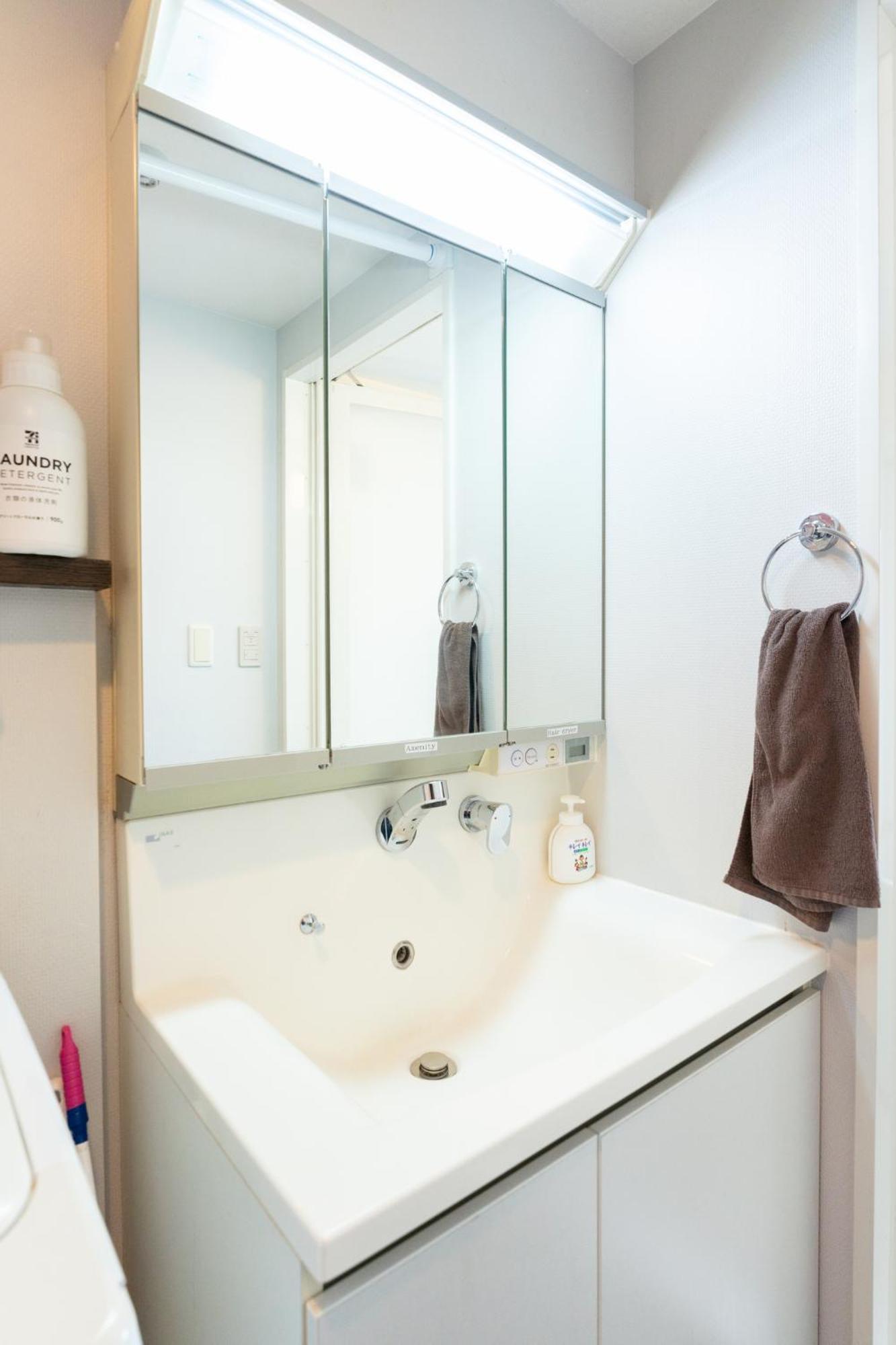Yakuin Apartment Фукуока Экстерьер фото